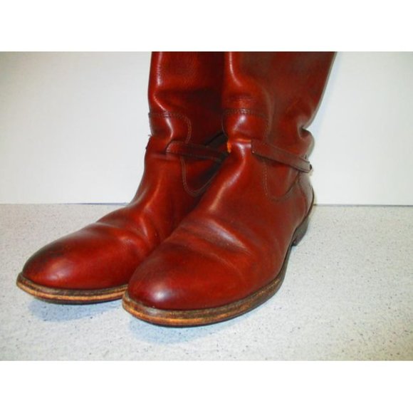 Frye Cognac Brown Classic Equestrian Inspired Knee High Boots - 9B - Picture 2 of 7